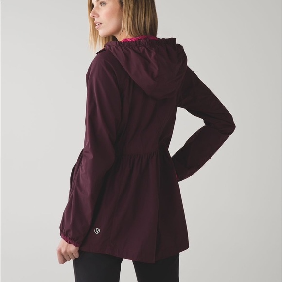 lululemon athletica Jackets & Blazers - Lululemon Reversible Rain Jacket